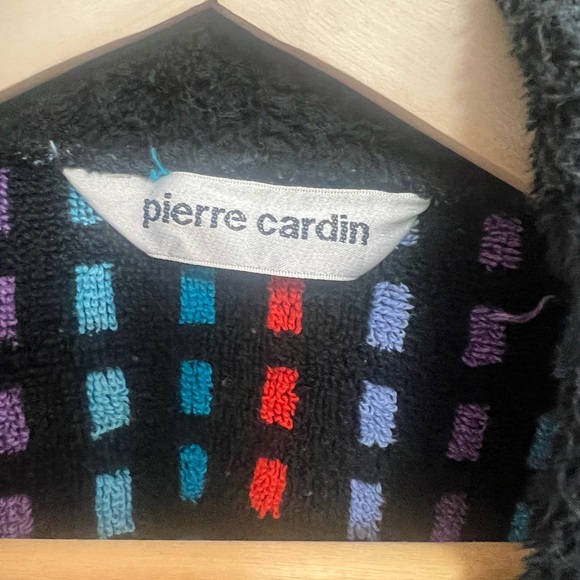 Vintage Pierre Cardin robe - Picture 2 of 8